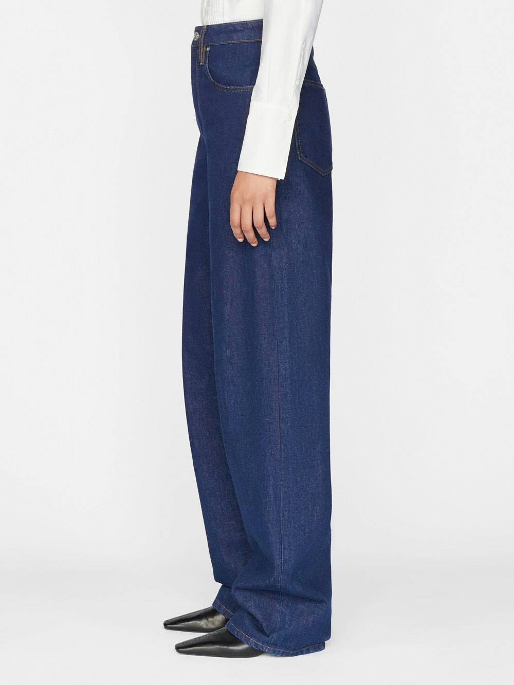pants side view alt:fit1